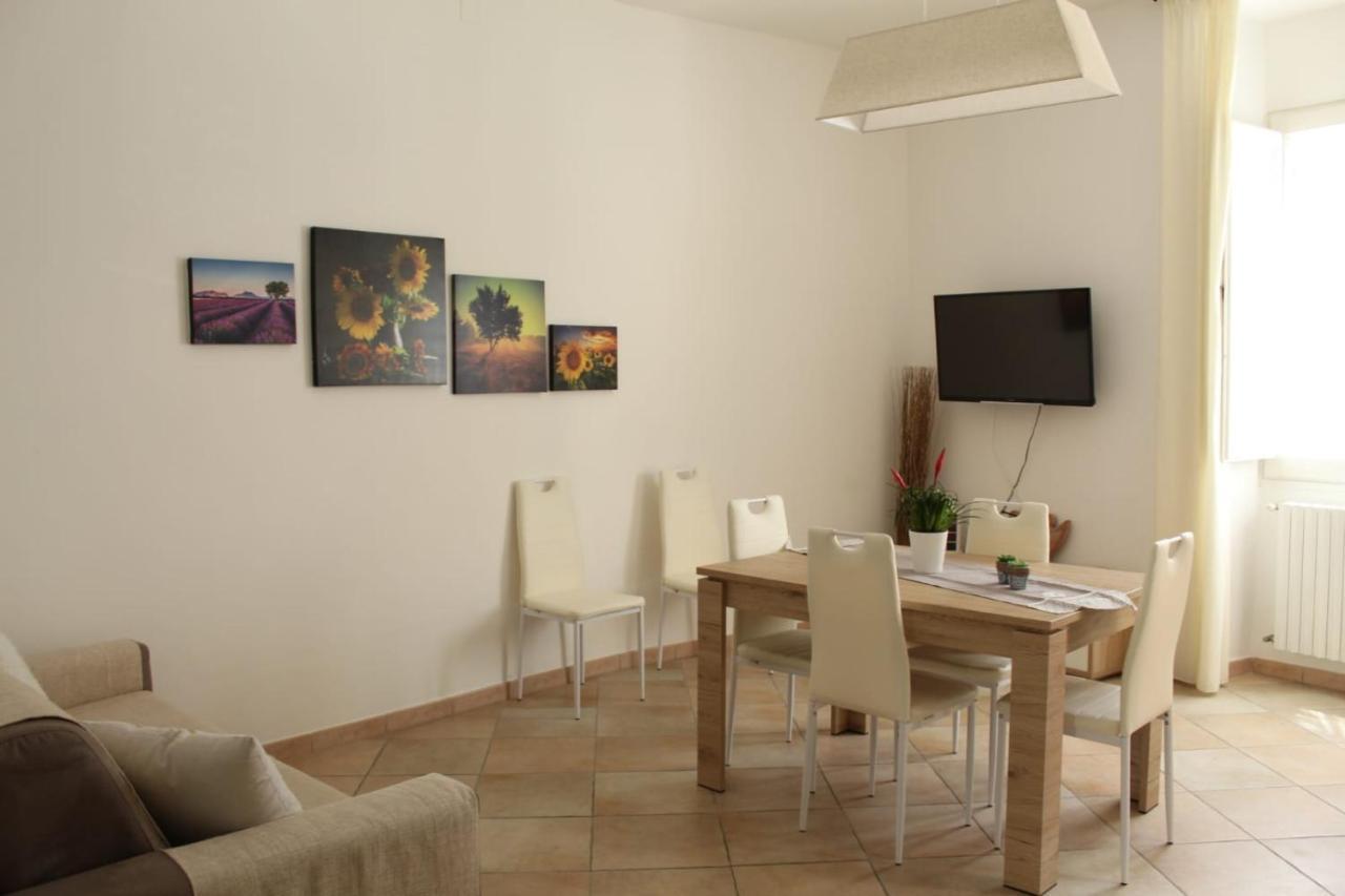 Ohana: Casa Nel Centro Di Lecce Dış mekan fotoğraf