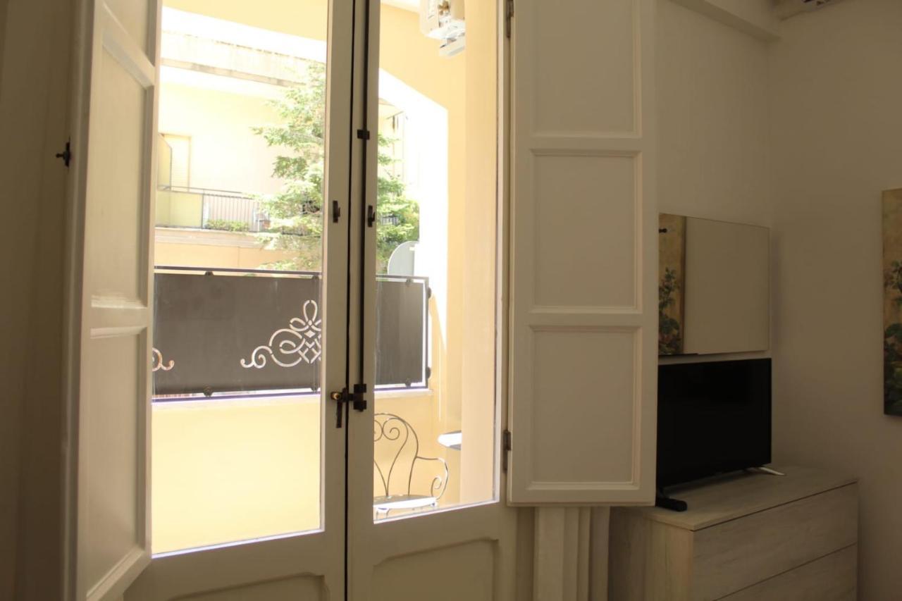 Ohana: Casa Nel Centro Di Lecce Dış mekan fotoğraf