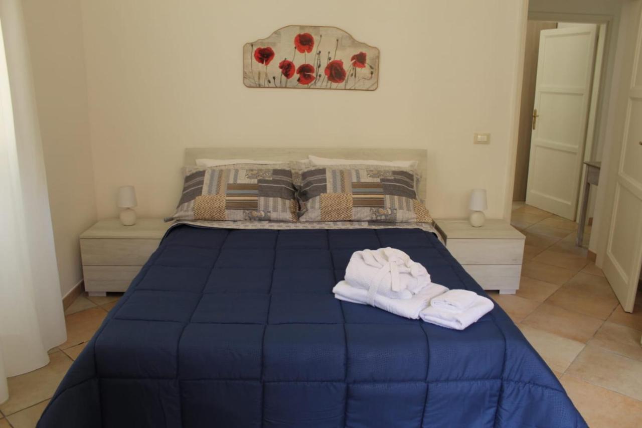 Ohana: Casa Nel Centro Di Lecce Dış mekan fotoğraf